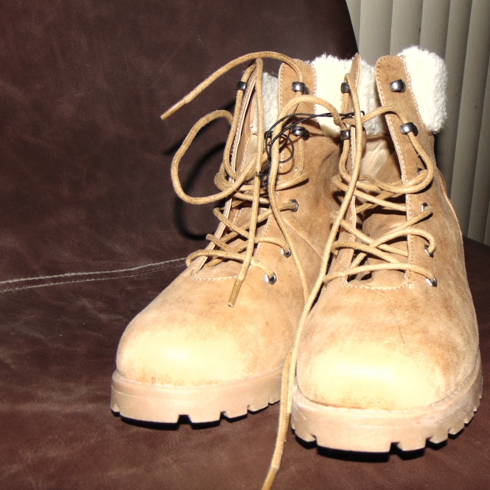 Brown low cut boots